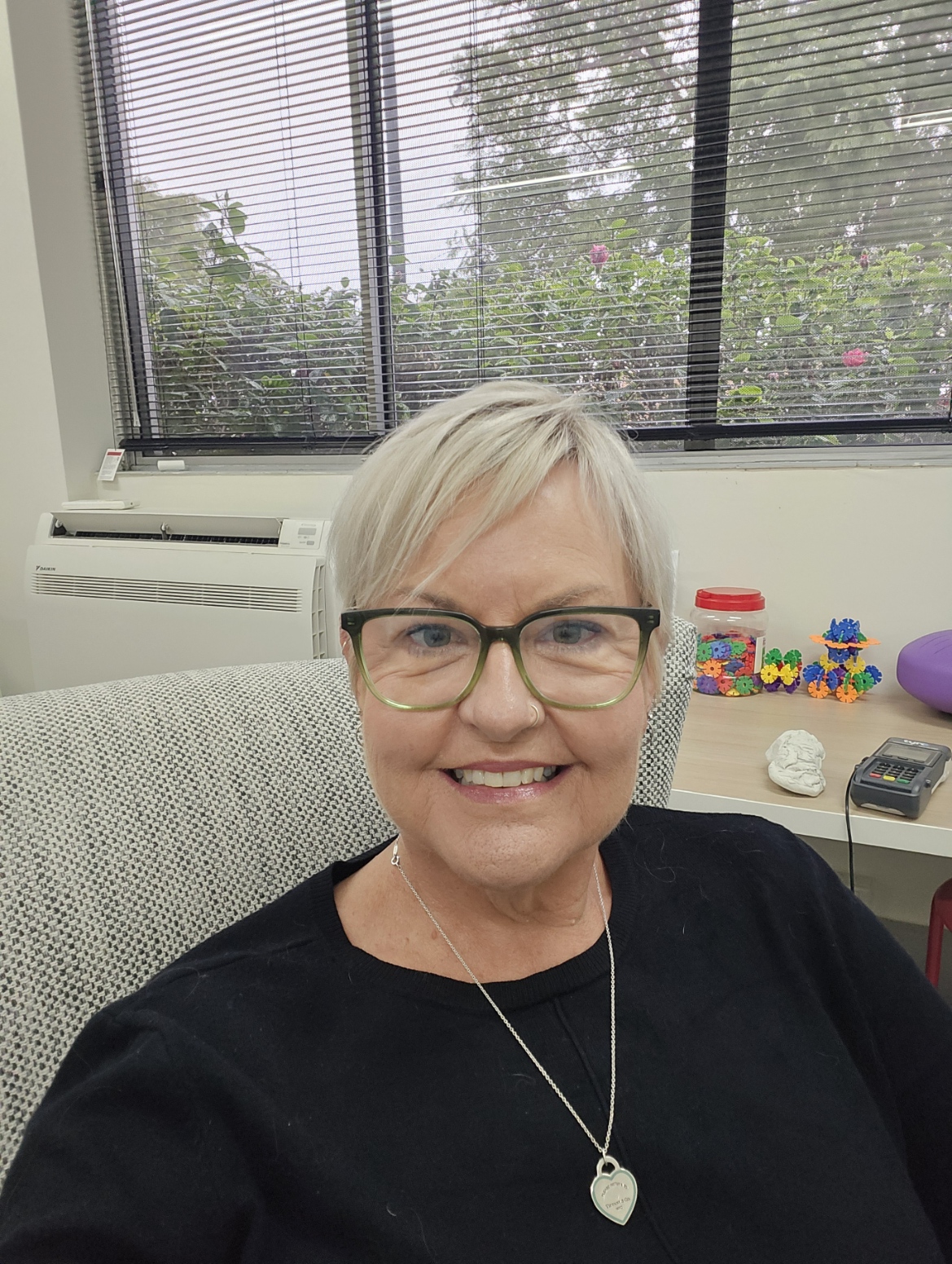 Photo of Dr Kelly Prandl